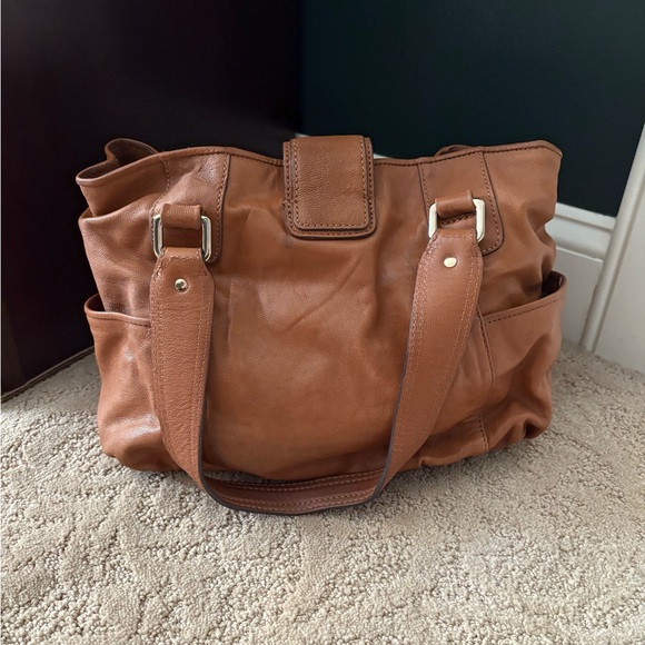 Michael Kors Brown Shoulder Bag with Gold Hardware - Picture 3 of 6